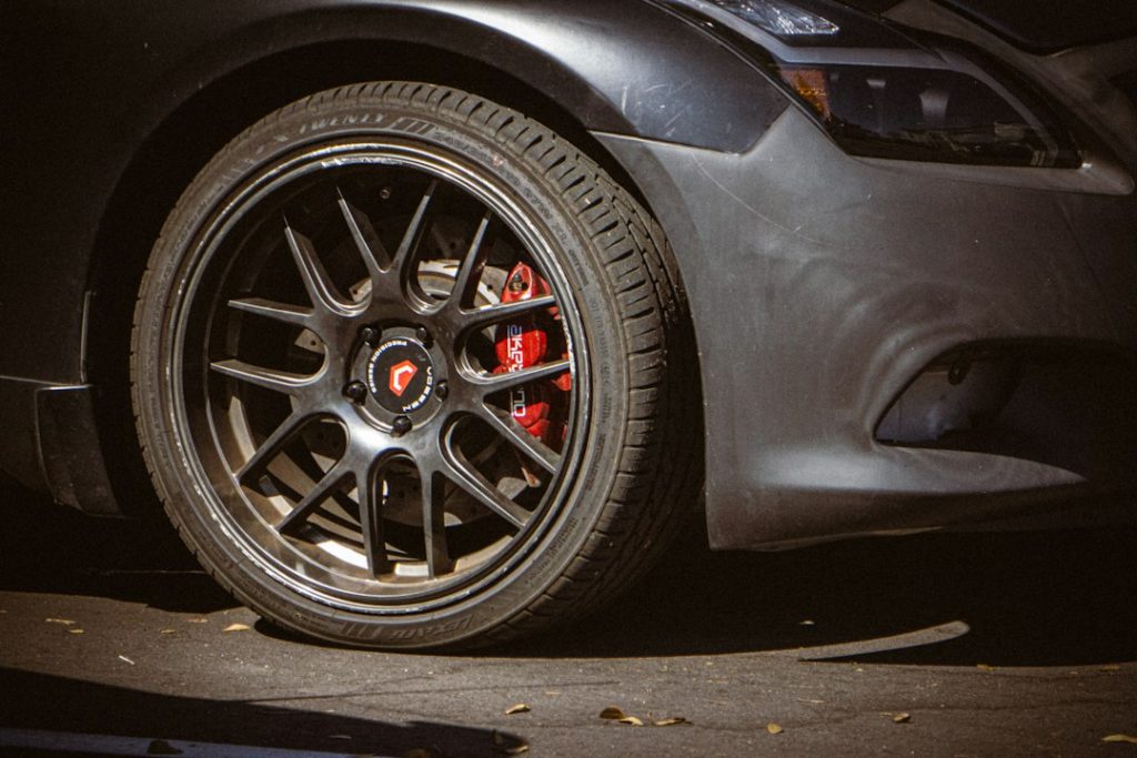 Velg alloy dan kaliper rem performa